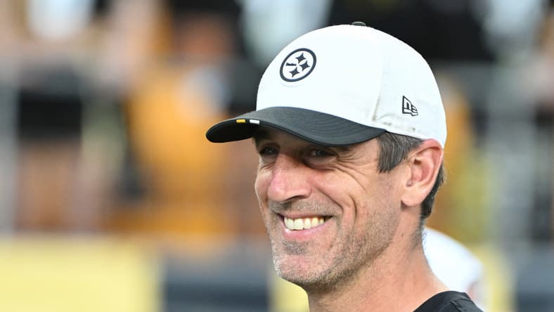 Steelers QB Aaron Rodgers in 2025