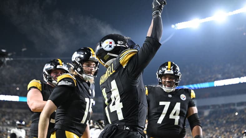 Steelers RB Kenneth Gainwell in 2025
