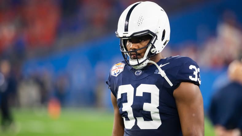 Penn State EGDE Dani Dennis-Sutton in 2024