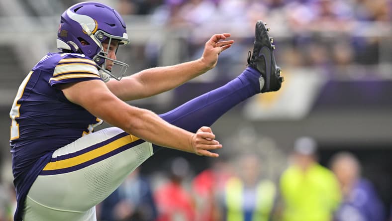 Vikings punte Ryan Wright in 2023 against the Buccaneers