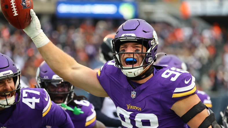 Vikings OLB Bo Richter in 2024 against the Bears