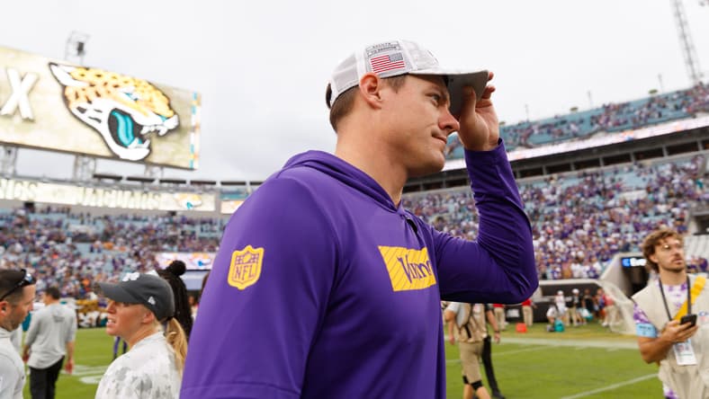 Vikings head coach Kevin O'Connell at the Jaguars in 2024