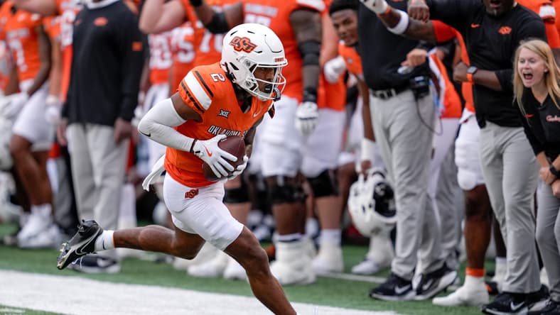 Oklahoma State receiver Terrill Davis catches a pass near the sideline against UT Martin.