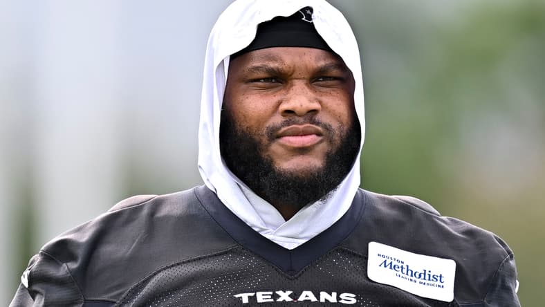 Ed Ingram arrives for Texans minicamp in Houston.