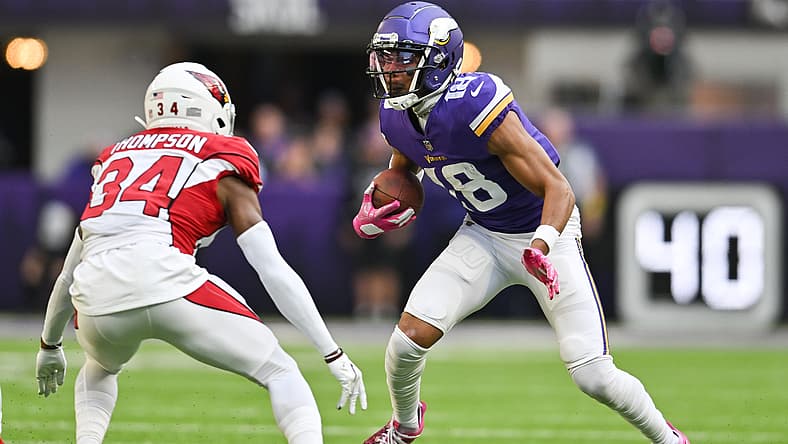 Justin Jefferson catches a pass against the Cardinals at U.S. Bank Stadium. Vikings mailbag