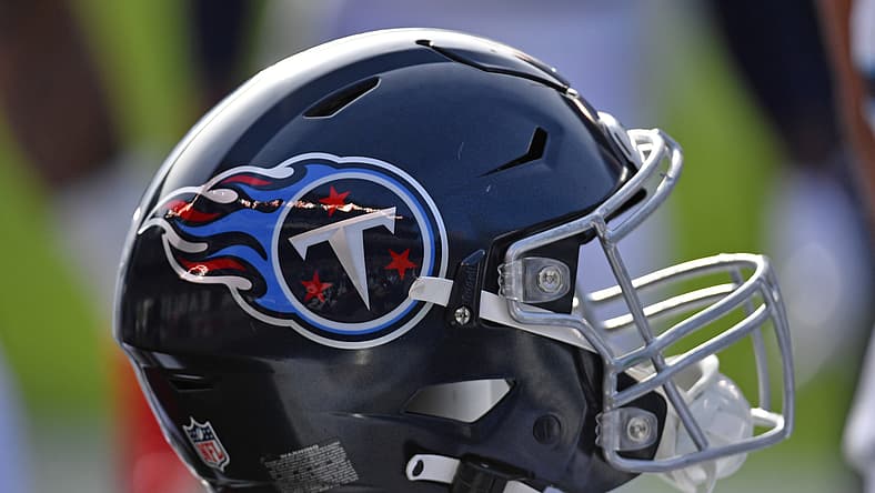 Former Vikings Offensive Lineman Heads to Tennessee
