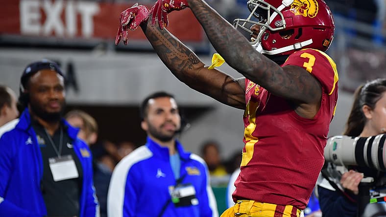 CBS Sports Says WR