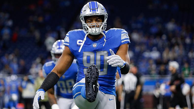 3 Intriguing Free Agents