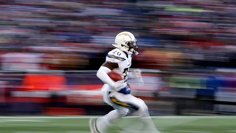 NFL: AFC Divisional Playoff-Los Angeles Chargers at New England Patriots