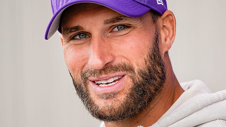 Kirk Cousins reacts after the Vikings’ 2023 preseason game against the Cardinals.