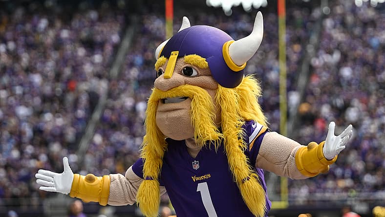 NFL: Los Angeles Chargers at Minnesota Vikings