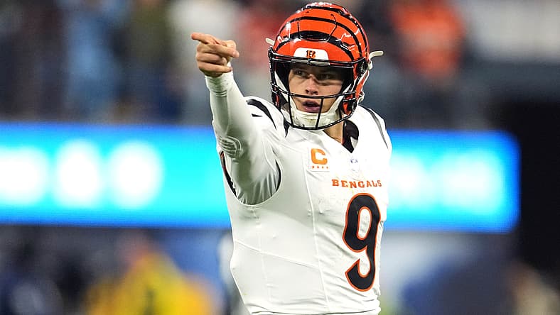 Joe Burrow gestures after a first down during a Cincinnati Bengals road game at SoFi Stadium.