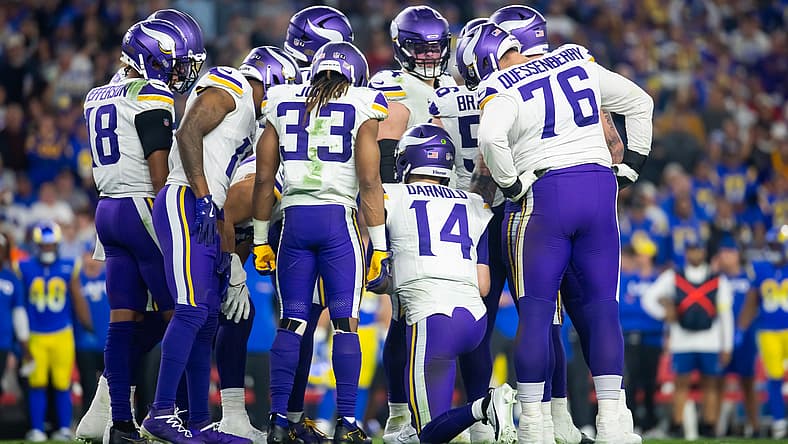 Sam Darnold leads the Vikings’ huddle during the NFC Wild Card game against the Rams in Glendale.