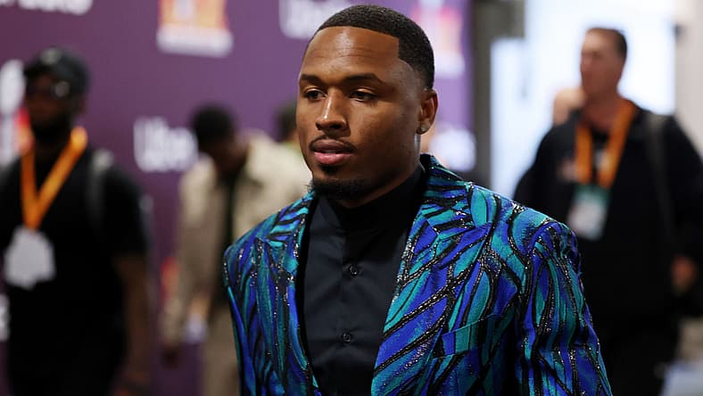 Vikings CB Isaiah Rodgers with the Eagles in 2024.