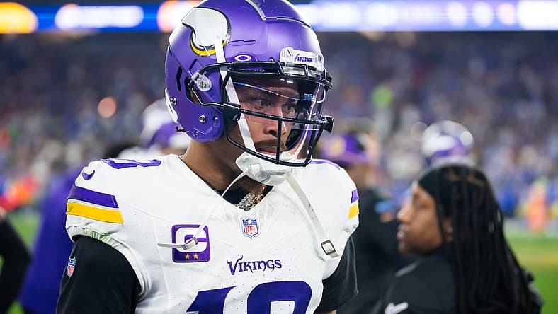 Justin Jefferson lines up during Vikings-Rams wild card action. Justin Jefferson fantasy