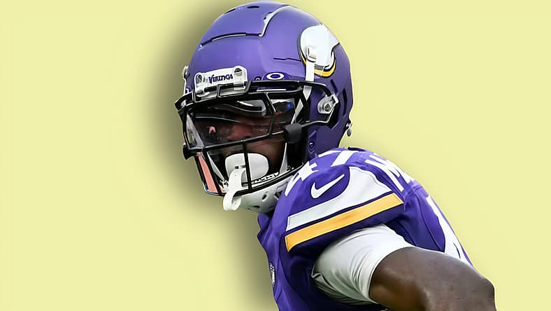 Vikings cornerback Dwight McGlothern in coverage during NFC Wild Card game vs. Rams.