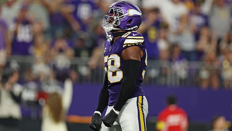Vikings OLB Jonathan Greenard against the Falcons in Week 2 of 2025.