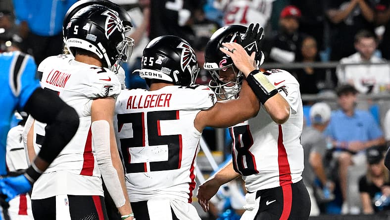 Falcons RB Tyler Allgeier and QB Kirk Cousins in 2024.