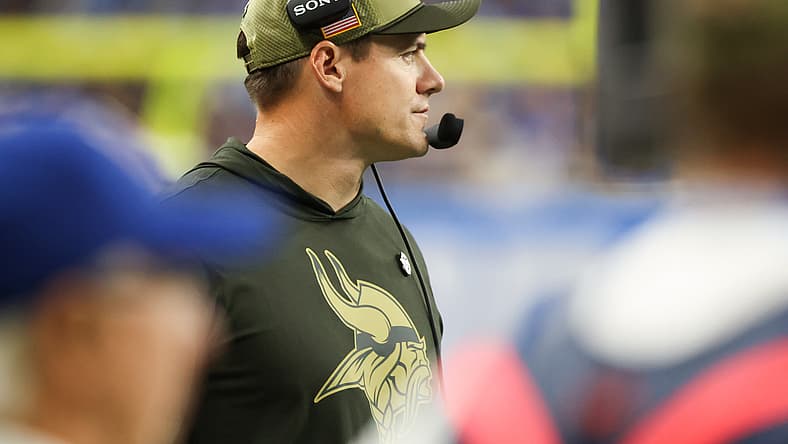 Vikings head coach Kevin O’Connell observing play from the sideline against the Lions at Ford Field.