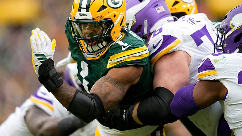Packers pass rusher Micah Parsons against the Vikings in 2025