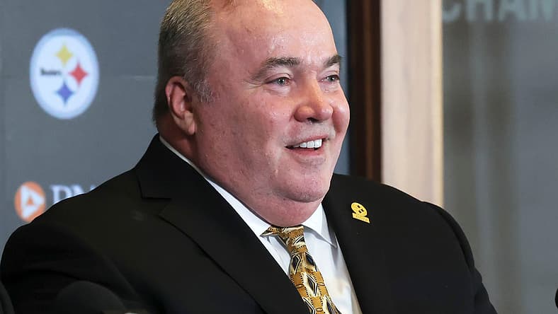 New Steelers coach Mike McCarthy in 2026