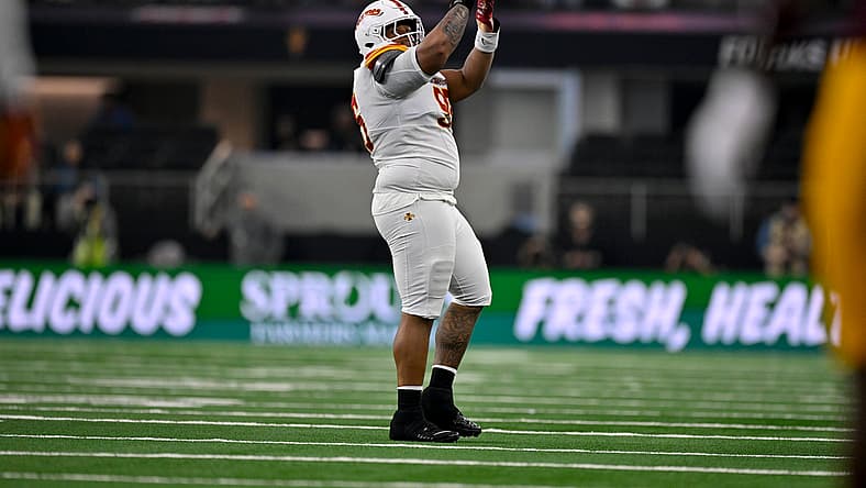 Domonique Orange parties after a sack against Arizona State at AT&T Stadium. Vikings rookie starters