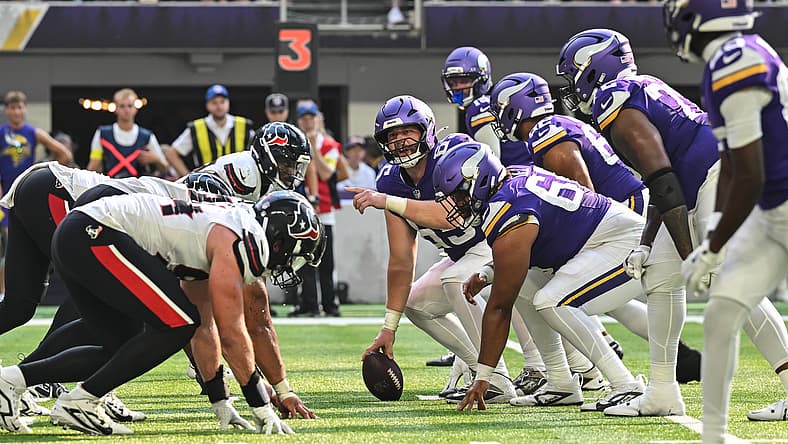 Vikings center Michael Jurgens in the preseason of 2025