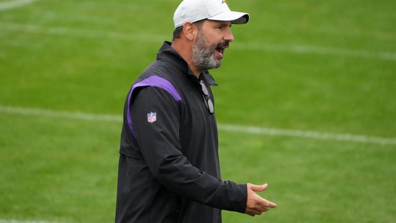 Brian Angelichio coaching during Vikings practice. Vikings coaching turnover 2026.