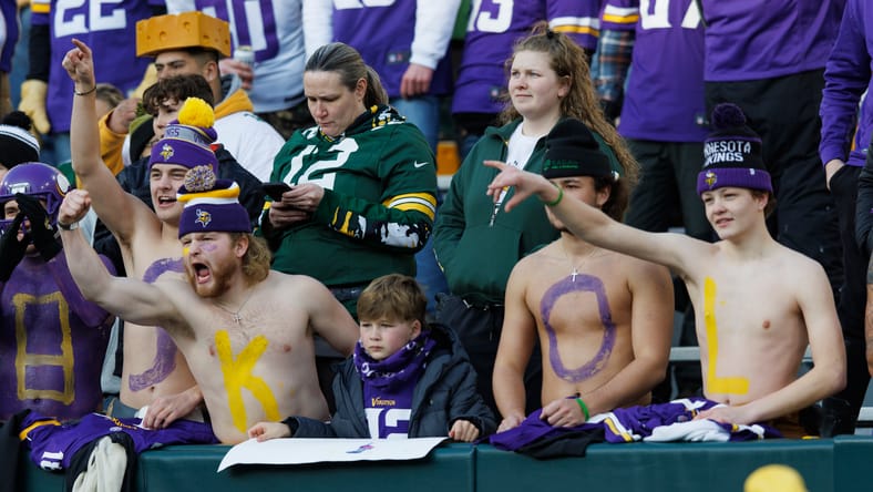 Vikings Fans Could Be Cheering for the Packers in 1 Week