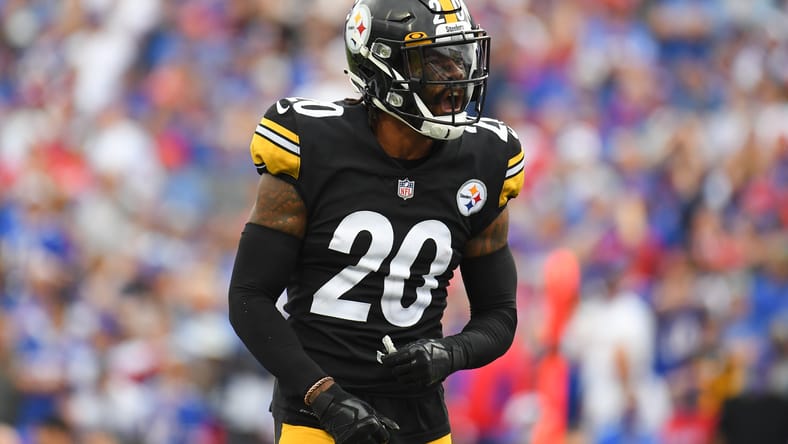 PFF Predicts Steelers Free