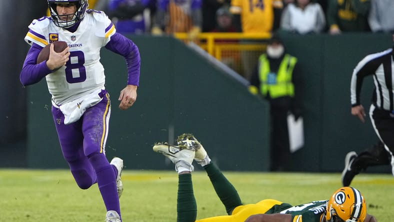 NFL: Minnesota Vikings at Green Bay Packers