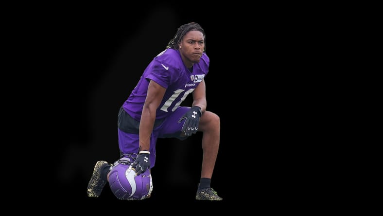 Justin Jefferson at Vikings training camp in 2021.