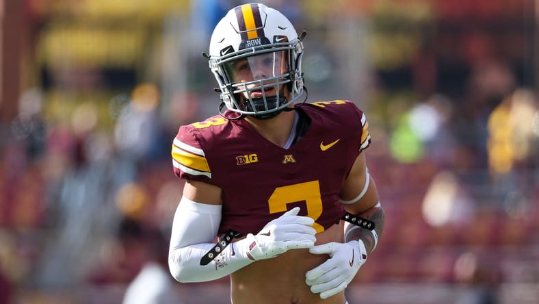 Gophers safety Koi Perich in 2024.
