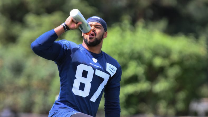 Noah Fant trains at Seahawks camp in July 2023
