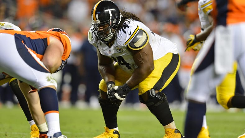 Willie Colon with the Steelers in 2012.