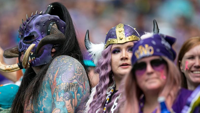Vikings fans in Miami. 2022.