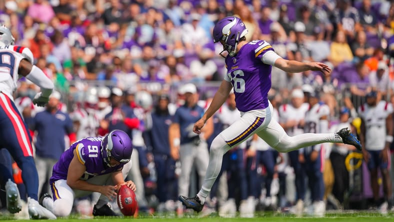 NFL: New England Patriots at Minnesota Vikings