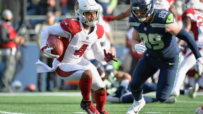 Rondale Moore returns kickoff against Seahawks at Lumen Field.