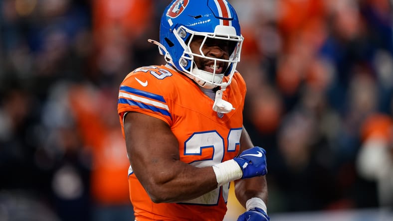 denver broncos minnesota vikings audric estime