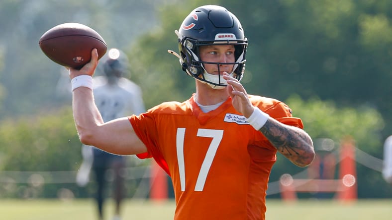 Tyson Bagent prepares to pass during Bears training camp.