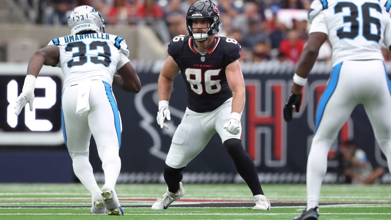 Dalton Schultz in action for Texans against Panthers at NRG Stadium.