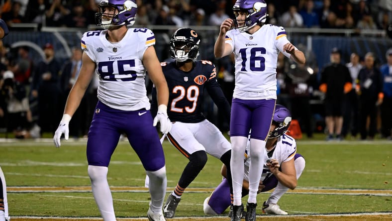 Will Reichard celebrates after hitting a 59-yard field goal against the Bears.