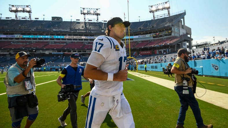 Daniel Jones leaves field after Colts-Titans game in Nashville.