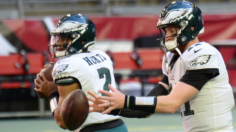 Eagles QB Carson Wentz and Jalen Hurts in 2020.