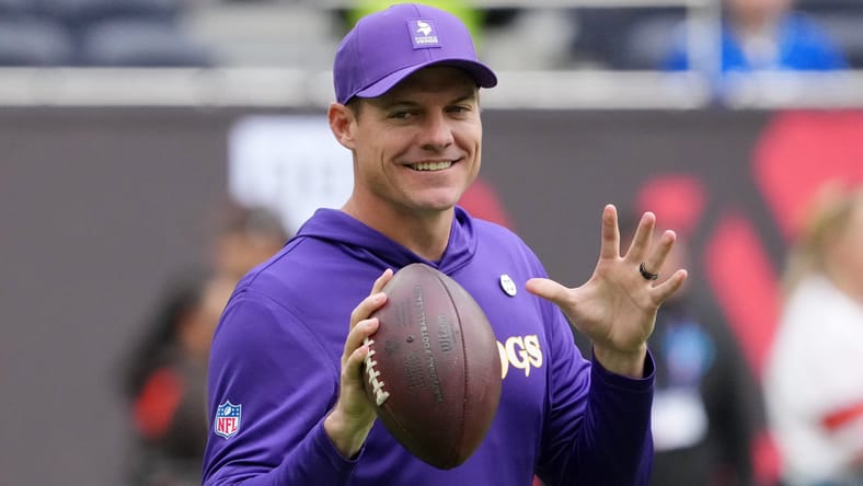 Vikings HC Kevin O'Connell in London