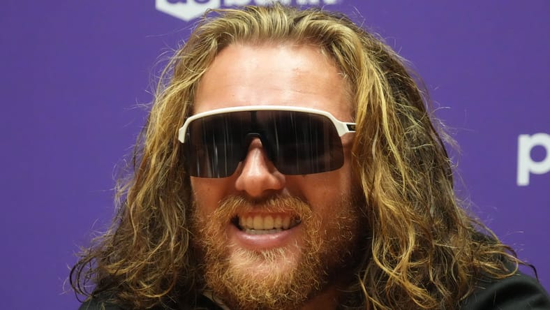 Vikings TE T.J. Hockenson in 2025 overseas.