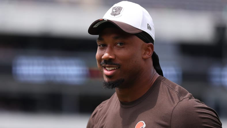 Myles Garrett warms up before Browns preseason game in Philadelphia.