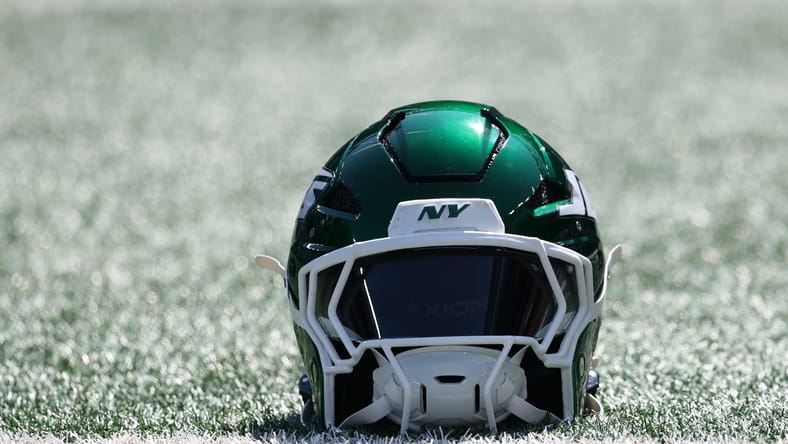 New York Jets helmet on the field in 2025.
