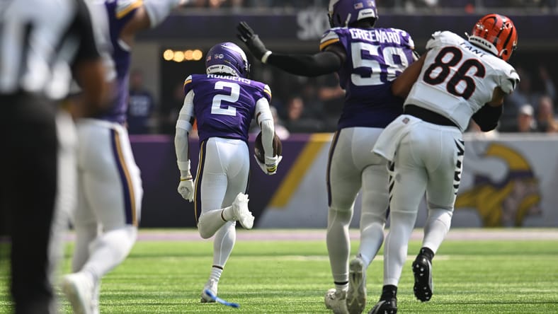 Isaiah Rodgers returns a fumble for a touchdown against the Bengals at U.S. Bank Stadium.