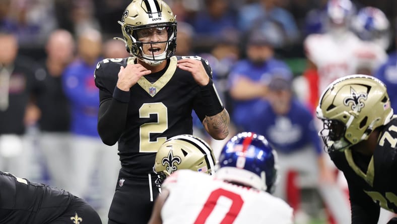 Spencer Rattler calls a play for Saints against Giants at Caesars Superdome.